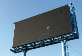 LED bilbord konstrukcija na stubu